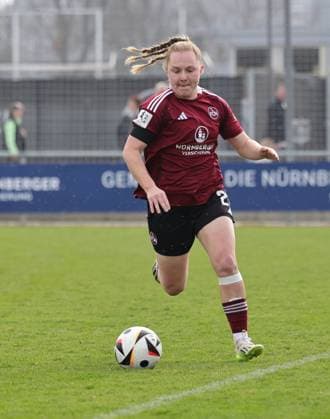23.03.2025 - Fussball - Saison 2024 2025 - 2. Frauen - Fussball - Bundesliga - 19. Spieltag: 1. FC Nürnberg FCN ( Club Clubfrauen ) - VfL Bochum - Sportfoto Zink DaMa - xdaxmax - Madeleine Steck (28, 1. FC Nürnberg FCN )