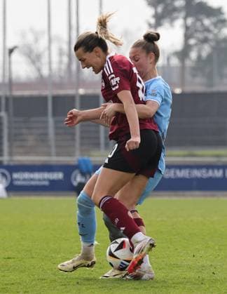 23.03.2025 - Fussball - Saison 2024 2025 - 2. Frauen - Fussball - Bundesliga - 19. Spieltag: 1. FC Nürnberg FCN ( Club Clubfrauen ) - VfL Bochum - Sportfoto Zink DaMa - xdaxmax - Medina Desic (10, 1. FC Nürnberg FCN ) Franziska Wenzel (31, VfL Bochum )