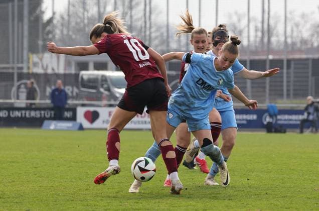 23.03.2025 - Fussball - Saison 2024 2025 - 2. Frauen - Fussball - Bundesliga - 19. Spieltag: 1. FC Nürnberg FCN ( Club Clubfrauen ) - VfL Bochum - Sportfoto Zink DaMa - xdaxmax - Medina Desic (10, 1. FC Nürnberg FCN ) Franziska Wenzel (31, VfL Bochum )
