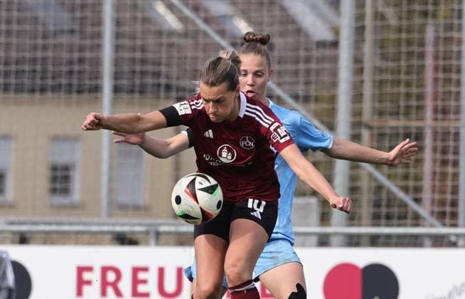 23.03.2025 - Fussball - Saison 2024 2025 - 2. Frauen - Fussball - Bundesliga - 19. Spieltag: 1. FC Nürnberg FCN ( Club Clubfrauen ) - VfL Bochum - Sportfoto Zink DaMa - xdaxmax - Medina Desic (10, 1. FC Nürnberg FCN ) Franziska Wenzel (31, VfL Bochum )