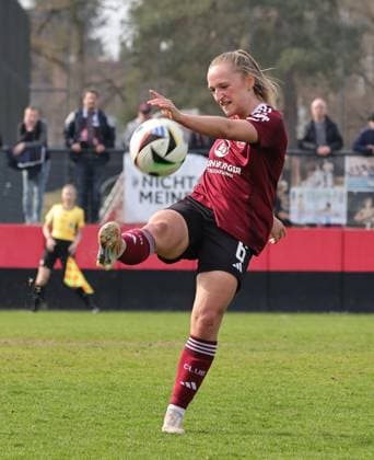 23.03.2025 - Fussball - Saison 2024 2025 - 2. Frauen - Fussball - Bundesliga - 19. Spieltag: 1. FC Nürnberg FCN ( Club Clubfrauen ) - VfL Bochum - Sportfoto Zink DaMa - xdaxmax - Alina Mailbeck (6, 1. FC Nürnberg FCN )