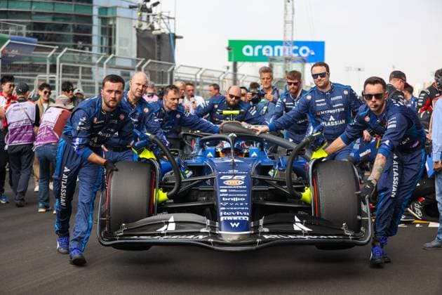 MOTORI - Formula 1 - FORMULA 1 HEINEKEN CHINESE GRAND PRIX 2025 Carlos Sainz Jr. (ESP) - Williams Racing - Williams FW47 - Mercedes during F1 Grand Prix of CHINA at Shanghai International Circuit on March 22, 2025 in Shanghai, China.(Photo by Song Haiyuan Paddocker) (Credit Hasan Bratic Alessio De Marco Avens-Images.com) China China  Copyright: xIPAxSport ABACAx