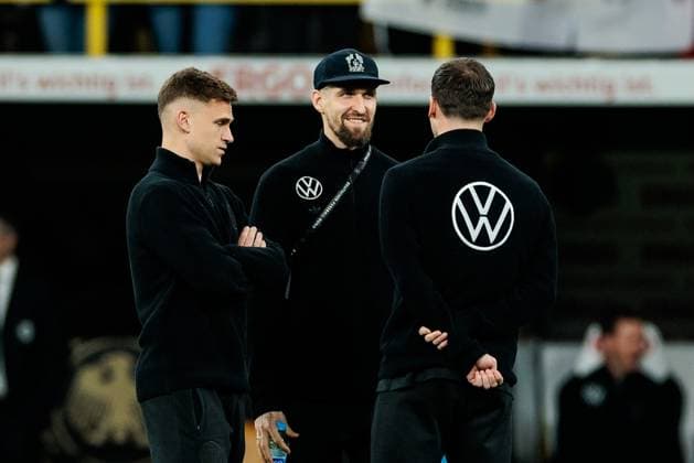 UEFA Nations League: Deutschland - Italien; 23.03.2025 Joshua Kimmich (Deutschland, 6), Robert Andrich (Deutschland, 23) während der Platzbegehung UEFA Nations League: Rückspiel Deutschland - Italien; Dortmund, Signal Iduna Park, 23.03.2025 Copyright: xBEAUTIFULxSPORTS Wunderlx