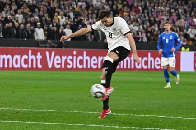 23.03.2025, xsltx, Fussball UEFA Nations League, Deutschland - Italien v.l. Torchance Leon Goretzka (Deutsche Fussball Nationalmannschaft DFB) (DFL DFB REGULATIONS PROHIBIT ANY USE OF PHOTOGRAPHS as IMAGE SEQUENCES and or QUASI-VIDEO) Dortmund