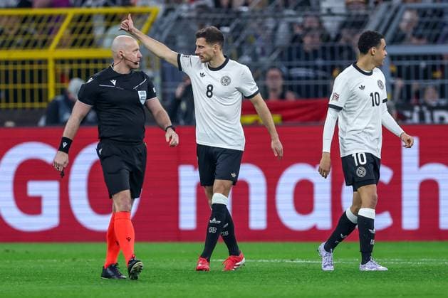 23.03.2025, Fußball, Viertelfinale UEFA Nations League, Deutschland - Italien, Signal Iduna Park, Saison 2024 2025: Leon Goretzka (GER 08) DFB regulations prohibit any use of photographs as image sequences and or quasi-video. Nordrhein-Westfalen Deutschland
