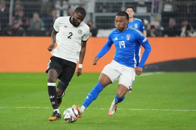 Antonio Rüdiger (Deutschland Germany, 2) gegen Iyenoma Udogie (Italien, Italy, Italia, 19) - Dortmund 23.03.2025: Deutschland vs. Italien, UEFA Nations League Viertelfinale Rückspiel, Signal Iduna Park