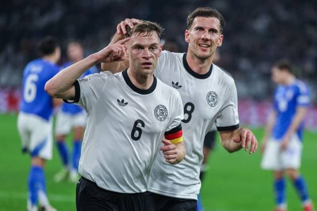 Fußball UEFA Nations League Viertelfinale Deutschland - Italien am 23.03.2025 im Signal Iduna Park in Dortmund Torjubel zum 1:0 durch Joshua Kimmich ( Deutschland )