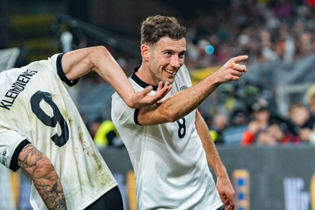 23.03.2025, Deutschland vs. Italien, Nations League, Viertelfinale-Rückspiel Tor und Jubel zum 3:0 durch Tim Kleindienst (Deutschland, 9) hier Leon Goretzka (Deutschland, 8) Copyright: xBahhoxKarax