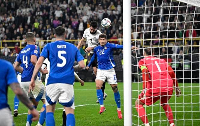 23.03.2025, Fussball UEFA Nations League 2024 25, Viertelfinale, Deutschland - Italien, in Dortmund, Signal-Iduna-Stadion, Tor zum 3:0 durch Torschütze Tim Kleindienst (Deutschland)