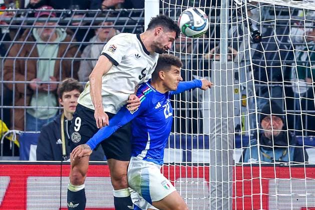 23.03.2025, Fußball, Viertelfinale UEFA Nations League, Deutschland - Italien, Signal Iduna Park, Saison 2024 2025: Kopfballtor Tim Kleindienst (GER 09) Torschütze zum 3:0 DFB regulations prohibit any use of photographs as image sequences and or quasi-video. Nordrhein-Westfalen Deutschland