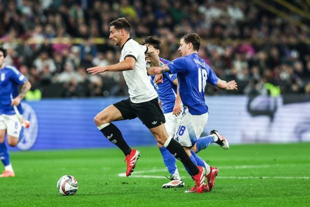 Fussball, UEFA Nations League Saison 2024 2025 Viertelfinale, Rückspiel Deutschland - Italien 23.03.2025, SIGNAL IDUNA PARK Leon Goretzka (Deutschland, 8) Dortmund SIGNAL IDUNA PARK Nordrhein-Westfahlen Deutschland