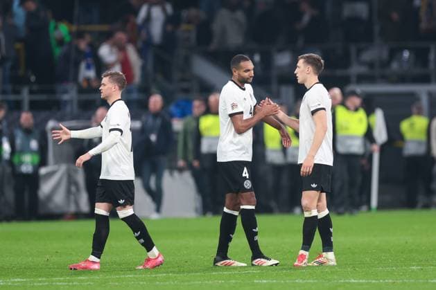 22.03.2025, UEFA Nations League, Viertelfinale, Rueckspiel, Deutschland - Italien, v. l. Maximilian Mittelstädt (Deutschland), Jonathan Tah (Deutschland), Nico Schlotterbeck (Deutschland), Dortmund Signal Iduna Park NRW Deutschland xRHR-FOTO DEx Copyright: DennisxEwert RHR-FOTOx RHR-FOTO DE