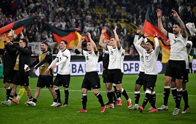 23.03.2025, Fussball UEFA Nations League 2024 25, Viertelfinale, Deutschland - Italien, in Dortmund, Signal-Iduna-Stadion, Schlussjubel Deutschland