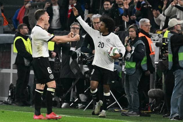 23.03.2025, xsltx, Fussball UEFA Nations League, Deutschland - Italien v.l. Jubel, Freude über den Sieg Joshua Kimmich (Deutsche Fussball Nationalmannschaft DFB) Karim Adeyemi (Deutsche Fussball Nationalmannschaft DFB) (DFL DFB REGULATIONS PROHIBIT ANY USE OF PHOTOGRAPHS as IMAGE SEQUENCES and or QUASI-VIDEO) Dortmund