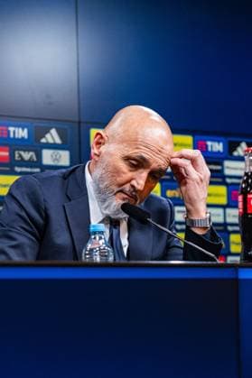 23.03.2025, Deutschland vs. Italien, Nations League, Viertelfinale-Rückspiel Pressekonferenz nach dem Spiel mit Luciano Spalletti (Italien, Chef-Trainer Coach) Copyright: xBahhoxKarax