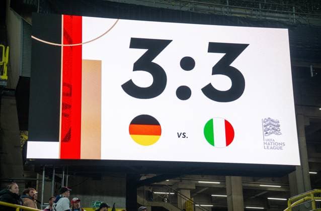 Fußball, Herren, Saison 2024 25, UEFA Nations League (Viertelfinale Rückspiel) in Dortmund, Deutschland - Italien (3:3), Anzeigetafel mit 3:3-Endstand, 23.03. 2025, Copyright: xMatthiasxKochx