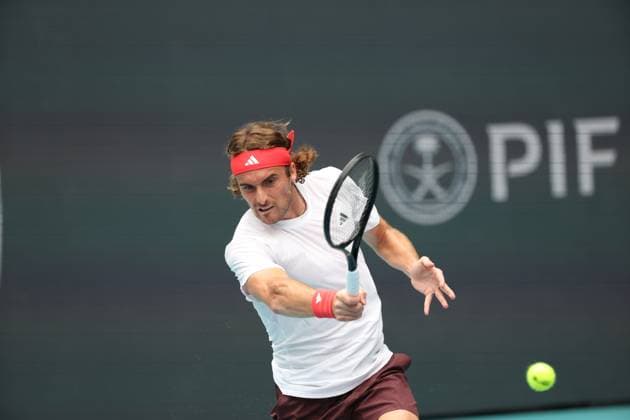 March 23, 2025, Miami Gardens, Florida, United States Of America: MIAMI GARDENS, FLORIDA - MARCH 23: Sebastian Korda of the United States defeats Stefanos Tsitsipas of Greece during Day 6 of the Miami Open at Hard Rock Stadium on March 23, 2025 in Miami Gardens, Florida....People: Stefanos Tsitsipas Miami Open 2025 - Day 6  - ZUMAs214 20250323_ada_s214_192 Copyright: xSMGx