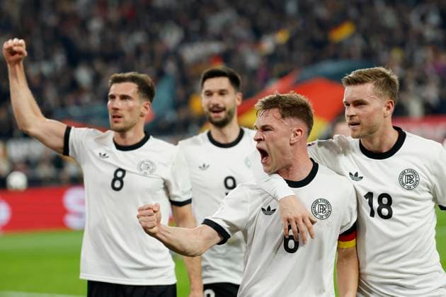 im Bild: v.l. Leon Goretzka (Deutschland, 8), Tim Kleindienst (Deutschland, 9), Torschuetze Joshua Kimmich (Deutschland, 6) und Maximilian Mittelstaedt (Deutschland, 18), Jubel nach dem Tor zum 1:0, jubelnd, bejubelt, jubelt, jubeln, emotionen 23.03.2025, Fussball, UEFA Nations League, Viertelfinale, Deutschland - Italien, GER, Dortmund, Signal Iduna Park, Copyright: HMBxMedia xHeikoxBecker