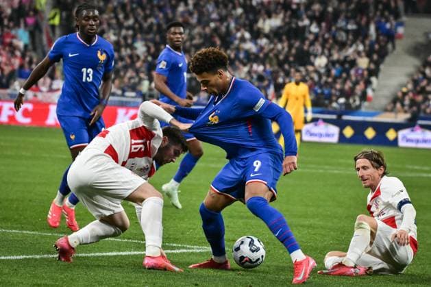 Nations League - France v Croatia - FA French forward Desire Doue fights for the ball during the UEFA Nations League football match between France and Croatia at the Stade de France stadium in Saint-Denis, north of Paris on March 23, 2025. Photo by Firas Abdullah ABACAPRESS.COM Metz Lorraine France  Copyright: xAbdullahxFiras ABACAx