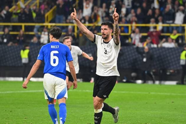 Torjubel Tim KLEINDIENST (GER) nach Tor zum 2-0, Jubel,Freude,Begeisterung,Aktion. Fussball Nations League Viertelfinale Deutschland (GER) - Italien (ITA) 3-3 am 23.03.2025, Signal Iduna Park