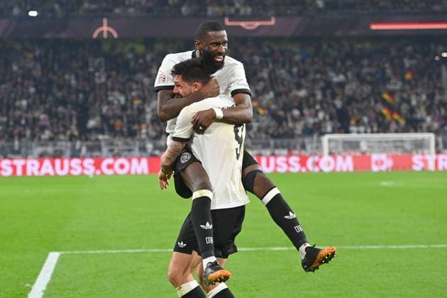Torjubel Antonio Ruediger (GER),Tim KLEINDIENST (GER) nach Tor zum 3-0, Jubel,Freude,Begeisterung,Aktion. Fussball Nations League Viertelfinale Deutschland (GER) - Italien (ITA) 3-3 am 23.03.2025, Signal Iduna Park