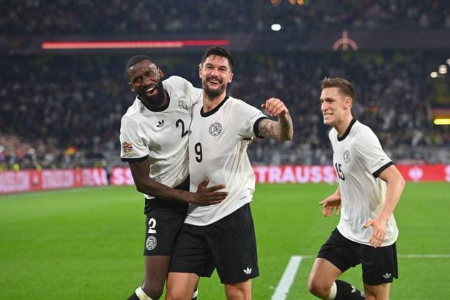 Torjubel v.li:Antonio Ruediger (GER),Tim KLEINDIENST (GER) nach Tor zum 3-0, Jubel,Freude,Begeisterung,Aktion. Re:Nico SCHLOTTERBECK (GER). Fussball Nations League Viertelfinale Deutschland (GER) - Italien (ITA) 3-3 am 23.03.2025, Signal Iduna Park