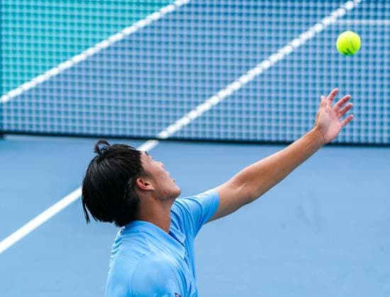 March 24, 2025, Miami, Florida, USA: Coleman Wong (HKG) serves to Adam Walton (not pictured) during the men s singles third round match at the 2025 Miami Open presented by Itau at Hard Rock Stadium. Miami USA - ZUMAw109 20250324_fap_w109_002 Copyright: xDebbyxWongx