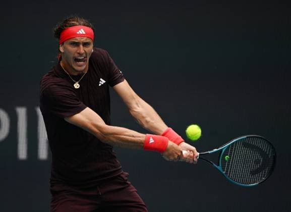 MIAMI GARDENS FL - MARCH 24: Alexander Zverev Vs Jordan Thompson during The Miami Open at Hard Rock Stadium on March 24, 2025 in Miami Gardens, Florida. Copyright: xmpi04x