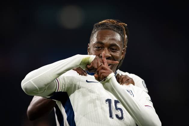 Sport Bilder des Tages Football; 2026 FIFA World Cup, WM, Weltmeisterschaft, Fussball European Qualifiers; England vs Latvia; Wembley Stadium, Monday 24th March 2025; GOAL 3-0 Eberechi Eze of England scores and celebrates 24 Mar 2025 UEFA Qualification, 1st Round: Group K, England versus Latvia Editorial use only  Copyright: xIanxStephen Shutterstockx 15220701n
