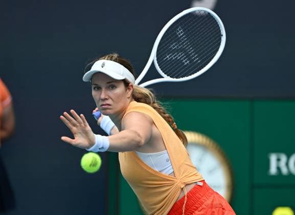 MIAMI GARDENS FL - MARCH 24: Aryna Sabalenka Vs Danielle Collins during The Miami Open at Hard Rock Stadium on March 24, 2025 in Miami Gardens, Florida. Copyright: xmpi04x Copyright: xIMAGO MediaPunchx