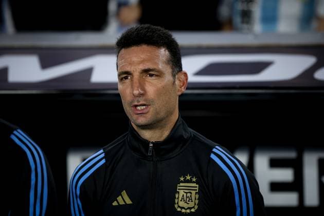 March 25, 2025, Buenos Aires, Argentina: Lionel Scaloni Head Coach of Argentina seen during the match between Argentina and Brasil as part of FIFA World Cup, WM, Weltmeisterschaft, Fussball 2026 Qualifier at Estadio Monumental. Final score: Argentina 4 - 1 Brasil Buenos Aires Argentina - ZUMAs197 20250325_aaa_s197_312 Copyright: xRobertoxTuerox