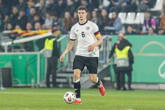 U21, U 21 Länderspiel: Deutschland - Spanien; 25.03.2025 Eric Martel (Deutschland U21, 6). Freundschaftsspiel, Deutschland U21 - Spanien U21, am 25.03.2025, Merck-Stadion am Böllenfalltor, Darmstadt Copyright: xBEAUTIFULxSPORTS Meuselx