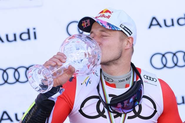 Sport Themen der Woche KW13 Sport Bilder des Tages ALPINE SKIING - FIS WC Final Sun Valley SUN VALLEY,IDAHO,USA,26.MAR.25 - ALPINE SKIING - FIS World Cup Final, giant slalom, men. Image shows Marco Odermatt (SUI). Keywords: crystal globe.  GEPAxpictures xMathiasxMandl