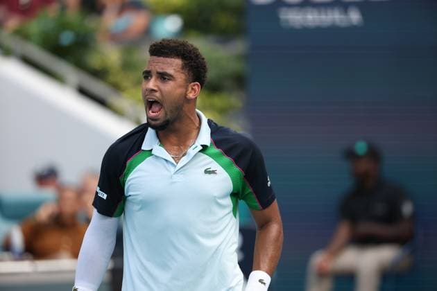 March 26, 2025, Miami Gardens, Florida, United States Of America: MIAMI GARDENS, FLORIDA - MARCH 26: Arthur Fils of France defeats Alexander Zverev of Germany in the quarter finals of the men s singles at the Miami Open at the Hard Rock Stadium on March 26, 2025 in Miami Gardens, Florida....People: Arthur Fils Miami Gardens United States Of America - ZUMAs214 20250326_ada_s214_252 Copyright: xSMGx