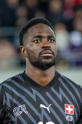 25 03 2025, St. Gallen, Kybunpark, Switzerland - Luxembourg, Portrait (headshot close up) of Goalie Yvon Mvogo (SUI) St. Gallen Kybunpark St. Gallen Switzerland *** 25 03 2025, St Gallen, Kybunpark, Switzerland Luxembourg, Portrait headshot close up of Goalie Yvon Mvogo SUI St Gallen Kybunpark St Gallen Switzerland Copyright: xJustPictures.ch PascalxKesselmarkx jp-en-PaKe-_X1_0102