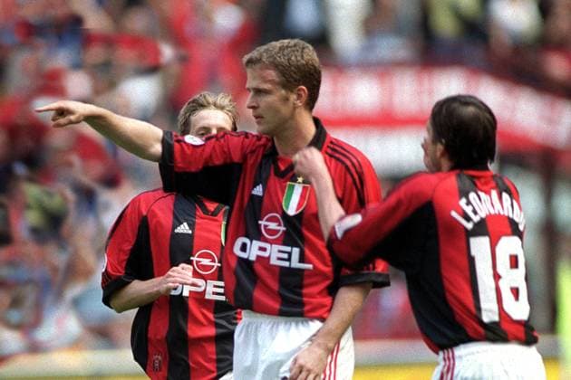 Archivbilder der Woche SPORT KW13 OLIVER BIERHOFF, LEONARDO NASCIMENTO DE ARAUJO, Serie A 1999-2000, Milan-Udinese 4-0, esultanza, jubel, joy, celebration SERIE A 1999-2000 99-2000 MILAN-UDINESE 4-0