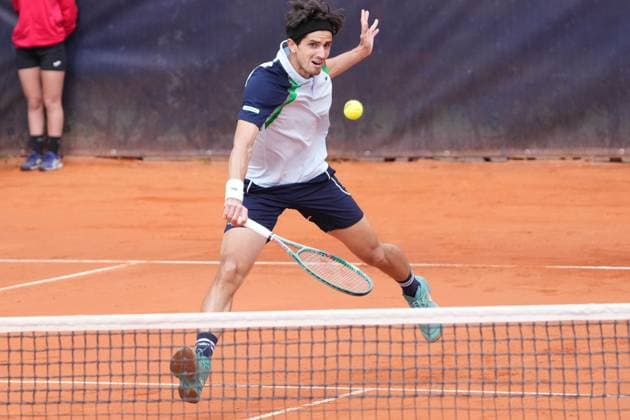 NAPLES, ITALY - MARCH 27 : Pierre Hugues Herbert during the ATP, Tennis Herren Challenger Tour match between MAX Hans Rehberg (GERMANY) and Pierre Hugues Herbert (FRANCE) on March 27, 2025 in Naples, Italy Copyright: xFOTOAGENZIAx
