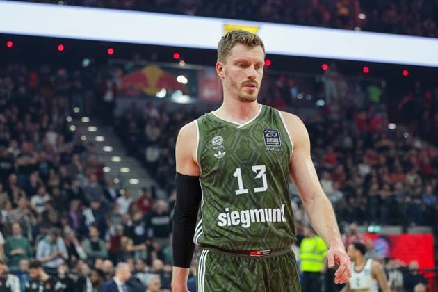 Andreas Obst (FC Bayern Basketball, 13), GER, FC Bayern Muenchen vs. Partizan Belgrad, Basketball, Turkish Airlines Euroleague, 32. Spieltag, Saison 2024 2025, 27.03.2025, GER, FC Bayern Muenchen vs. Partizan Belgrad, Basketball, Turkish Airlines Euroleague, 32. Spieltag, Saison 2024 2025, 27.03.2025 Muenchen Copyright: xEibner-Pressefoto JennixMaulx EP_JML