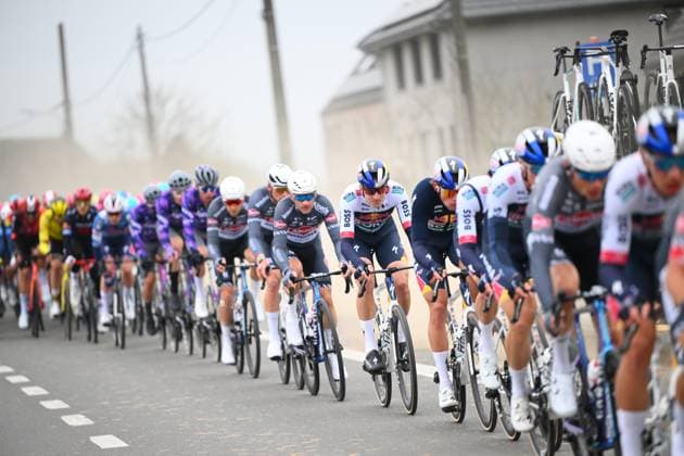 E3 Saxo Classic 2025 Cycling Race Harelbeke, Belgium - March 28 : Van Dijke Mick (NED) of Red Bull - Bora - Hansgrohe in action during the Men Elite UCI World Tour 68th E3 Saxo Classic cycling race of 208 kms with start in Harelbeke and finish in Harelbeke on March 28, 2025 in Harelbeke, Belgium, 28 03 2025 ( Motordriver Kenny Verfaillie - Harelbeke Belgium  Copyright: xVincentxKalutx