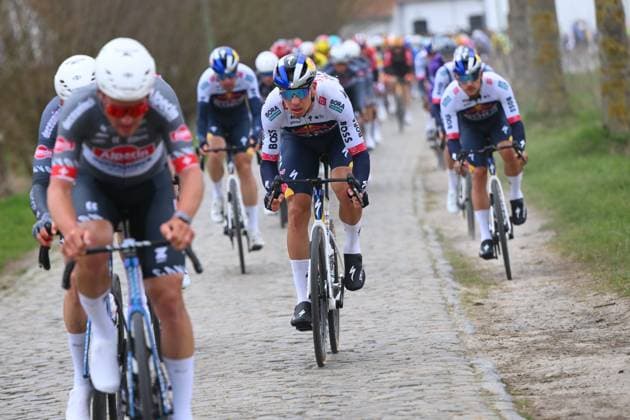 E3 Saxo Classic 2025 Cycling Race Harelbeke, Belgium - March 28 : Van Dijke Mick (NED) of Red Bull - Bora - Hansgrohe in action during the Men Elite UCI World Tour 68th E3 Saxo Classic cycling race of 208 kms with start in Harelbeke and finish in Harelbeke on March 28, 2025 in Harelbeke, Belgium, 28 03 2025 ( Motordriver Kenny Verfaillie - Harelbeke Belgium  Copyright: xVincentxKalutx