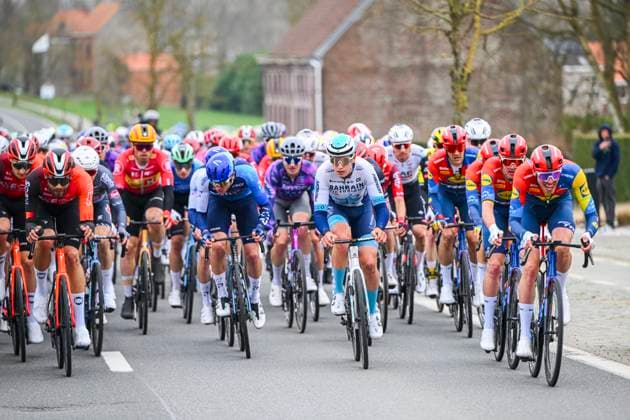 E3 Saxo Classic 2025 Cycling Race Harelbeke, Belgium - March 28 : Rider of BAHRAIN VICTORIOUS, Lidl Trek in action during the Men Elite UCI World Tour 68th E3 Saxo Classic cycling race of 208 kms with start in Harelbeke and finish in Harelbeke on March 28, 2025 in Harelbeke, Belgium, 28 03 2025 ( Motordriver Kenny Verfaillie - Harelbeke Belgium  Copyright: xVincentxKalutx