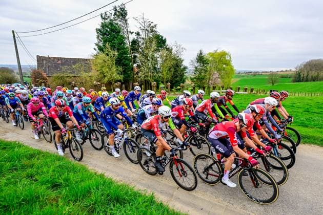 The pack of riders pictured in action during the E3 Saxo Bank Classic one day cycling race, 208,8 km from and to Harelbeke, on Friday 28 March 2025. DIRKxWAEM  x116524509x