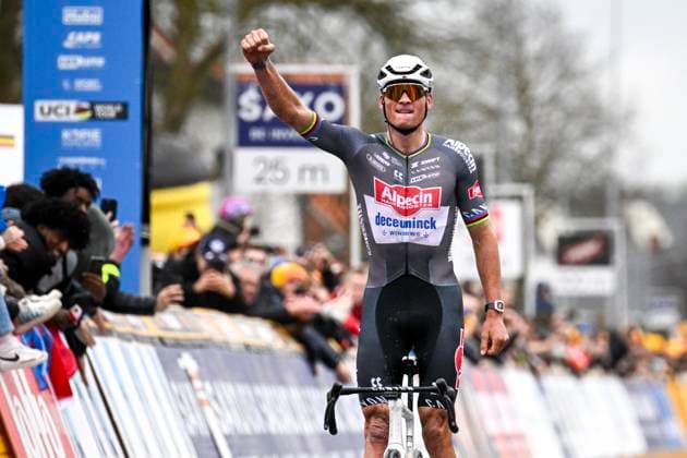 E3 Saxo Classic 2025 Cycling Race Harelbeke, Belgium - March 28 : Van Der Poel Mathieu (NED) of Alpecin - Deceuninck celebrating his victory during the Men Elite UCI World Tour 68th E3 Saxo Classic cycling race of 208 kms with start in Harelbeke and finish in Harelbeke on March 28, 2025 in Harelbeke, Belgium, 28 03 2025 ( Motordriver Kenny Verfaillie - Harelbeke Belgium  Copyright: xPeterxDexVoechtx