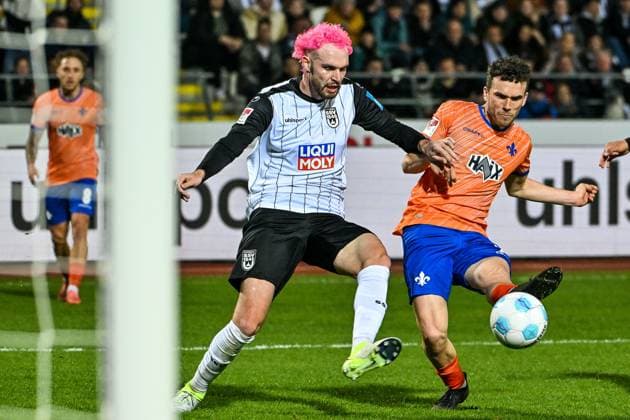 GER, 2. BL, SSV Ulm 1846 vs SV Darmstadt 98 28.03.2025, Donaustadion, Ulm, GER, 2. BL, SSV Ulm 1846 vs SV Darmstadt 98, im Bild Philipp Strompf (SSV Ulm, 32), Torchance durch Sergio Lopez (Darmstadt, 2)