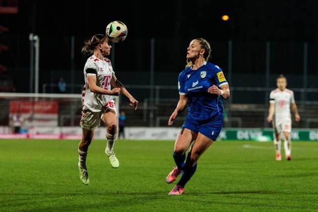Google Pixel Frauen-Bundesliga, 1. FC Köln - FC Carl Zeiss Jena; 28.03.2025 Kopfball Laura Donhauser (1. FC Köln, 25), Melina Laura Reuter (FC Carl Zeiss Jena, 7) Google Pixel Frauen-Bundesliga, 1. FC Köln - FC Carl Zeiss Jena, Köln, Franz-Kremer-Stadion am 28.03.2025 DFB REGULATIONS PROHIBIT ANY USE OF PHOTOGRAPHS AS IMAGE SEQUENCES AND OR QUASI-VIDEO. Copyright: xBEAUTIFULxSPORTS Wunderlx