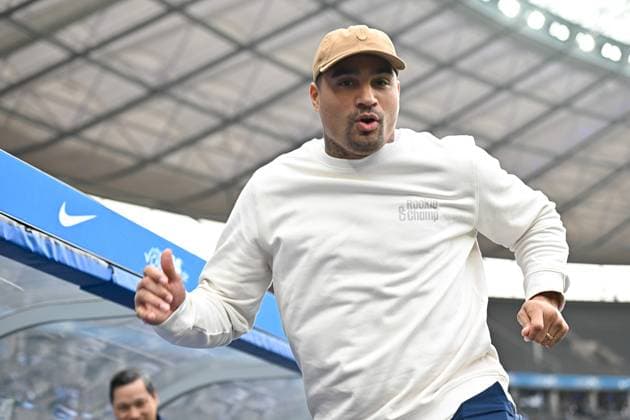 Fussball 2.Bundesliga, Hertha BSC Berlin - Karlsruher SC 29.03.2025, xdanx, Fussball 2.Bundesliga, Hertha BSC Berlin - Karlsruher SC v.l. Kevin-Prince Boateng ehemaliger Hertha BSC Spieler (DFL DFB REGULATIONS PROHIBIT ANY USE OF PHOTOGRAPHS as IMAGE SEQUENCES and or QUASI-VIDEO) Daniel Lakomski Mix1Press Berlin Olympiastadion Berlin Deutschland (DEU)