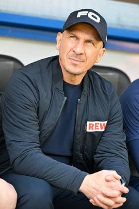 Paderborn, Home Deluxe Arena, 29.03.25, GER, Herren, 2.Bundesliga, Saison 2024-2025, SC Paderborn 07 - 1.FC Koeln Bild: Trainer Gerhard STRUBER (Koeln) DFL regulations prohibit any use of photographs as image sequences and or quasi-video. NRW Deutschland