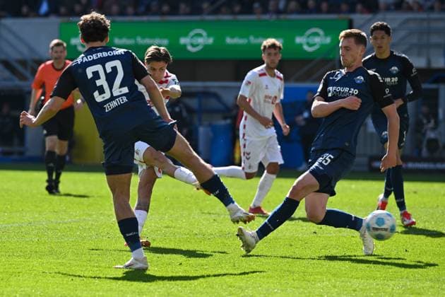 Paderborn, Home Deluxe Arena, 29.03.25, GER, Herren, 2.Bundesliga, Saison 2024-2025, SC Paderborn 07 - 1.FC Koeln Bild: Denis HUSEINBASIC (Koeln) macht das Tor zum 1:2 DFL regulations prohibit any use of photographs as image sequences and or quasi-video. NRW Deutschland