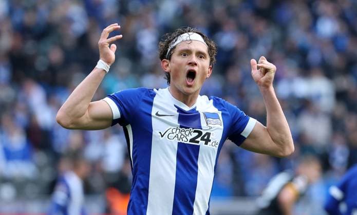 Sport Themen der Woche KW13 Fabian Reese jubelt, feuert an Aktion Oberkörper Fußball Fussball DFL 2.Bundesliga Herren 27. Spieltag Saison 2024 2025 29.03.2025 Hertha BSC Berlin vs. Karlsruher SC KSC DFL regulations prohibit any use of photographs as image sequences and or quasi-video *** Fabian Reese cheers, cheers on Action upper body Sport Soccer Football DFL 2 Bundesliga Men 27 Matchday Season 2024 2025 29 03 2025 Hertha BSC Berlin vs Karlsruher SC KSC DFL regulations prohibit any use of photographs as image sequences and or quasi video