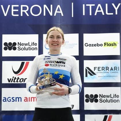 Radsport, BMX, UEC European Cup in Verona - Siegerehrung March 29, 2025, Verona, Veneto, Italy: ZOE CLAESSENS of Switzerland wins the Women Elite competition in the UEC BMX European Cup Round 1 in Verona, Italy Verona Italy - ZUMAc179 20250329_zep_c179_016 Copyright: xMickaelxChavetx